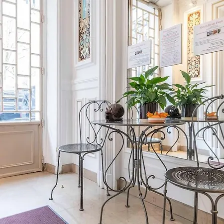 Le Luxe Abordable - 1 - Double - 4 Personnes - Vue Sur Rue アパート