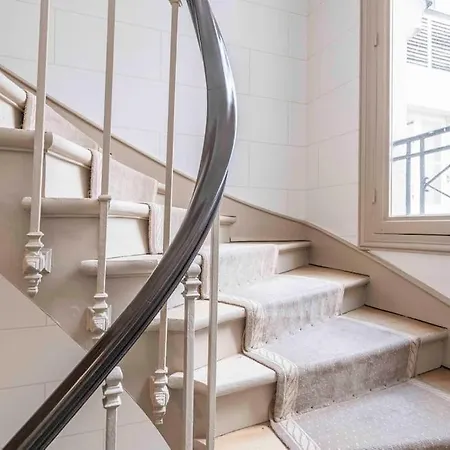 Le Luxe Abordable - 1 - Double - 4 Personnes - Vue Sur Rue *